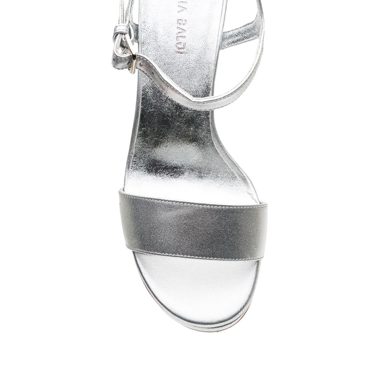 PEGNA GÜMÜŞ HAKİKİ DERİ Kadın TOPUKLU SANDALETPEGNA GÜMÜŞ HAKİKİ DERİ Kadın TOPUKLU SANDALET