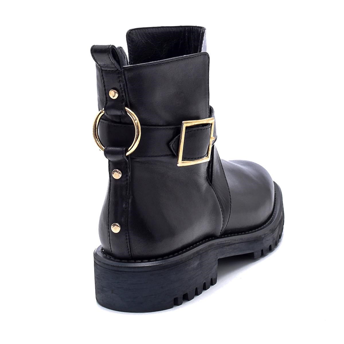 Saray Siyah Deri  Kadın Düz Bot
