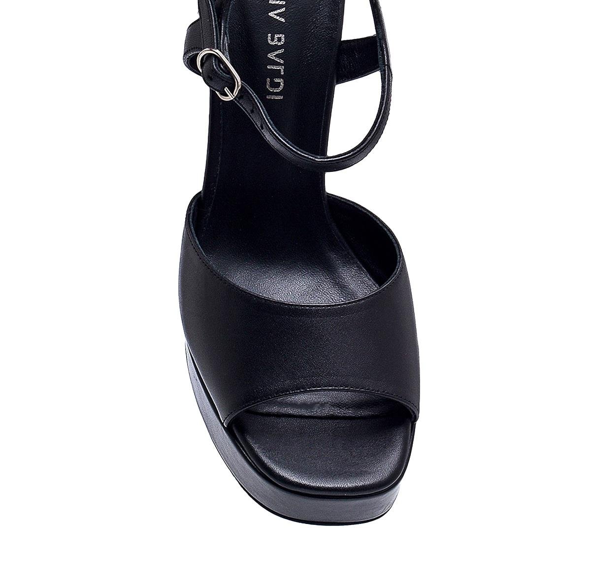 TRIAN SİYAH HAKİKİ DERİ Kadın TOPUKLU SANDALETTRIAN SİYAH HAKİKİ DERİ Kadın TOPUKLU SANDALET