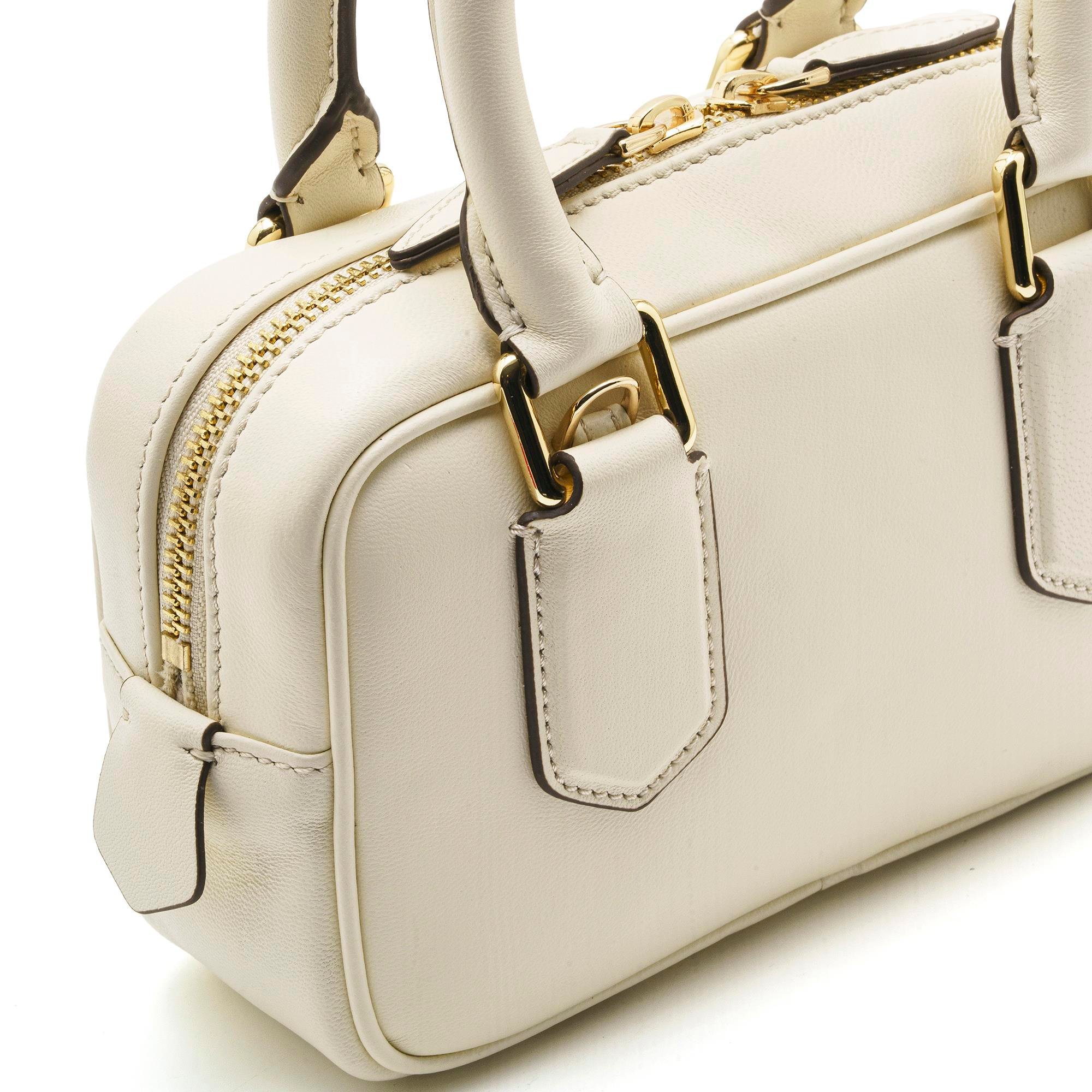 VENA KREM HAKİKİ DERİ Kadın ÇANTAVENA KREM HAKİKİ DERİ Kadın ÇANTA