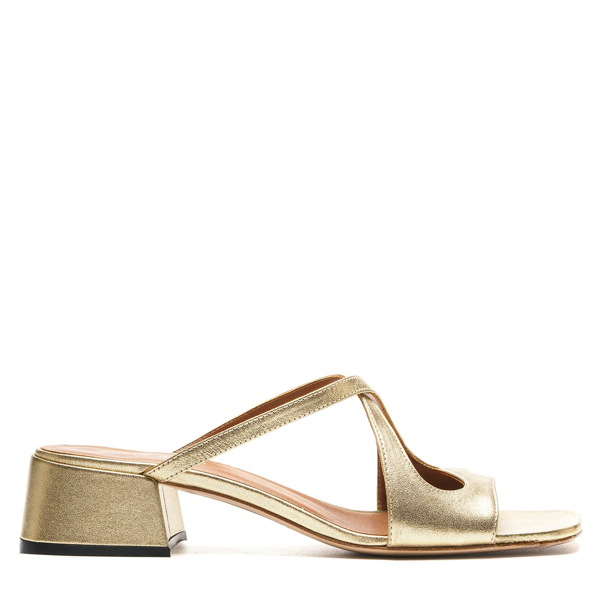 YELEV ALTIN HAKİKİ DERİ Kadın TOPUKLU TERLİKYELEV ALTIN HAKİKİ DERİ Kadın TOPUKLU TERLİK