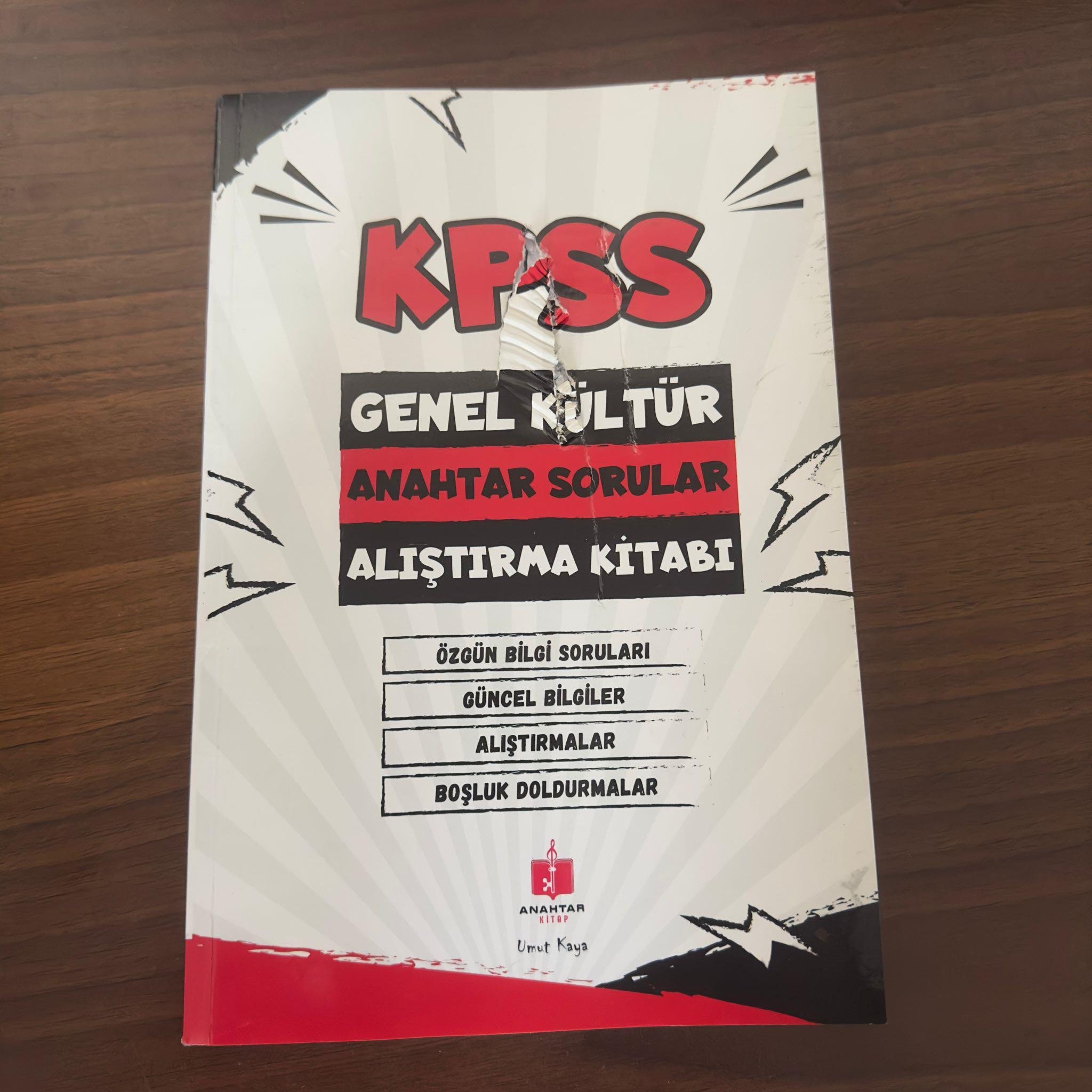 (Outlet) Anahtar Kitap 2024 KPSS Genel Kültür Anahtar Sorular Alıştırma Kitabı