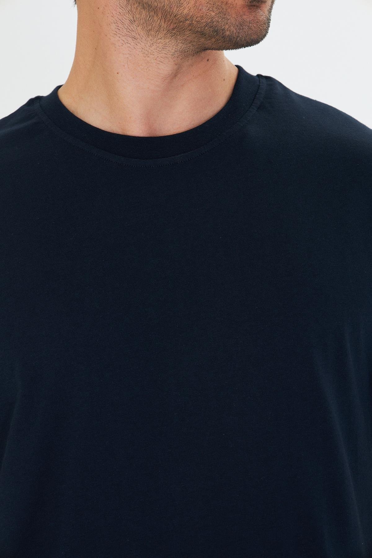 Erkek Pamuklu Bisiklet Yaka Oversize Tişört Lacivert 5015-L