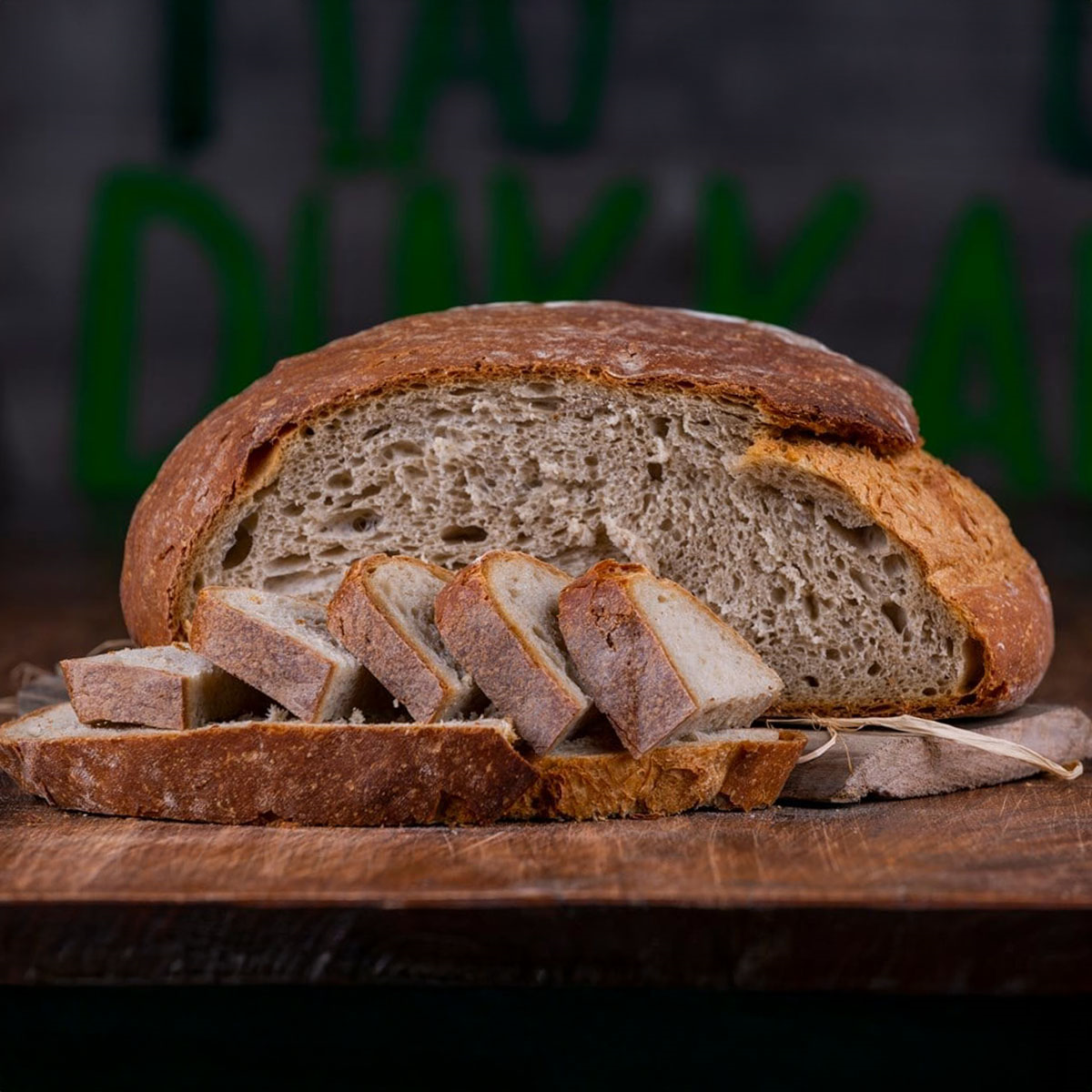 Kara Buğday Ekmeği (1.6 KG)