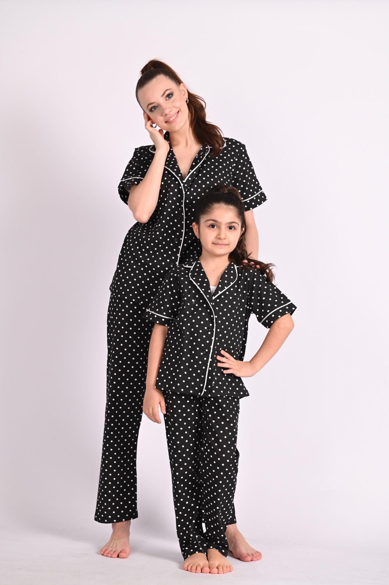 Düğmeli Kısa Kollu Anne Pijama Takımı 9678