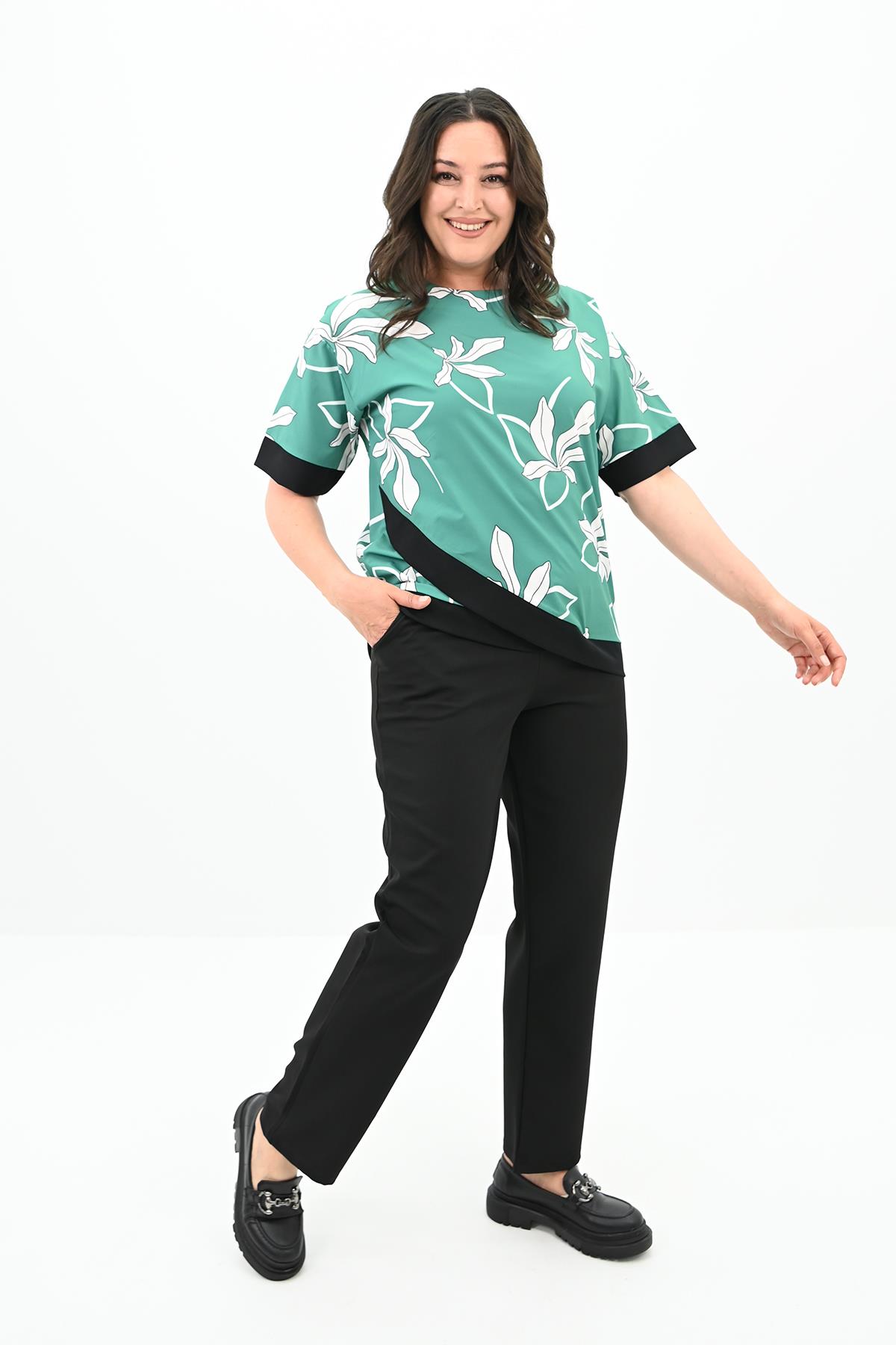 Kadın Büyük Beden Desen Baskılı T-shirt Takım 8110-24