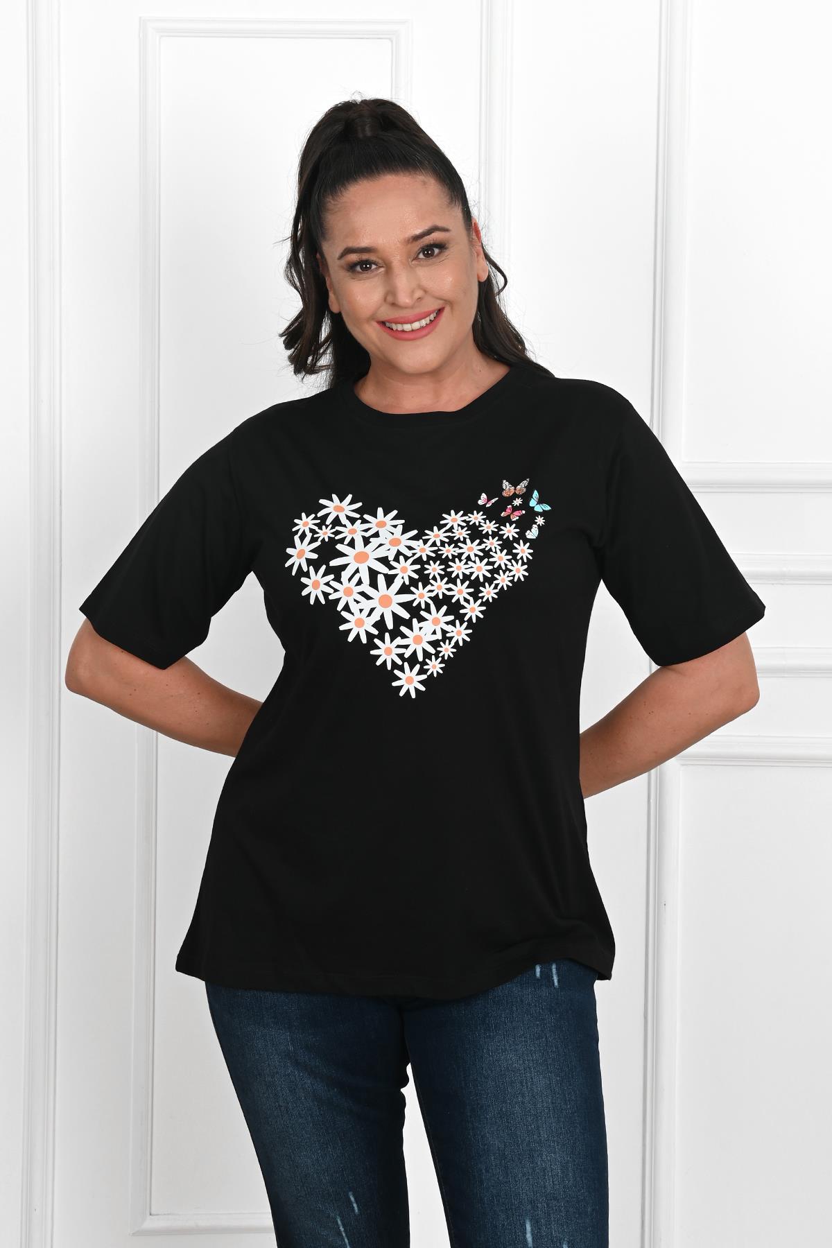 Kadın Büyük Beden Kalp şeklinde Papatya Baskılı T-Shirt 1575-23