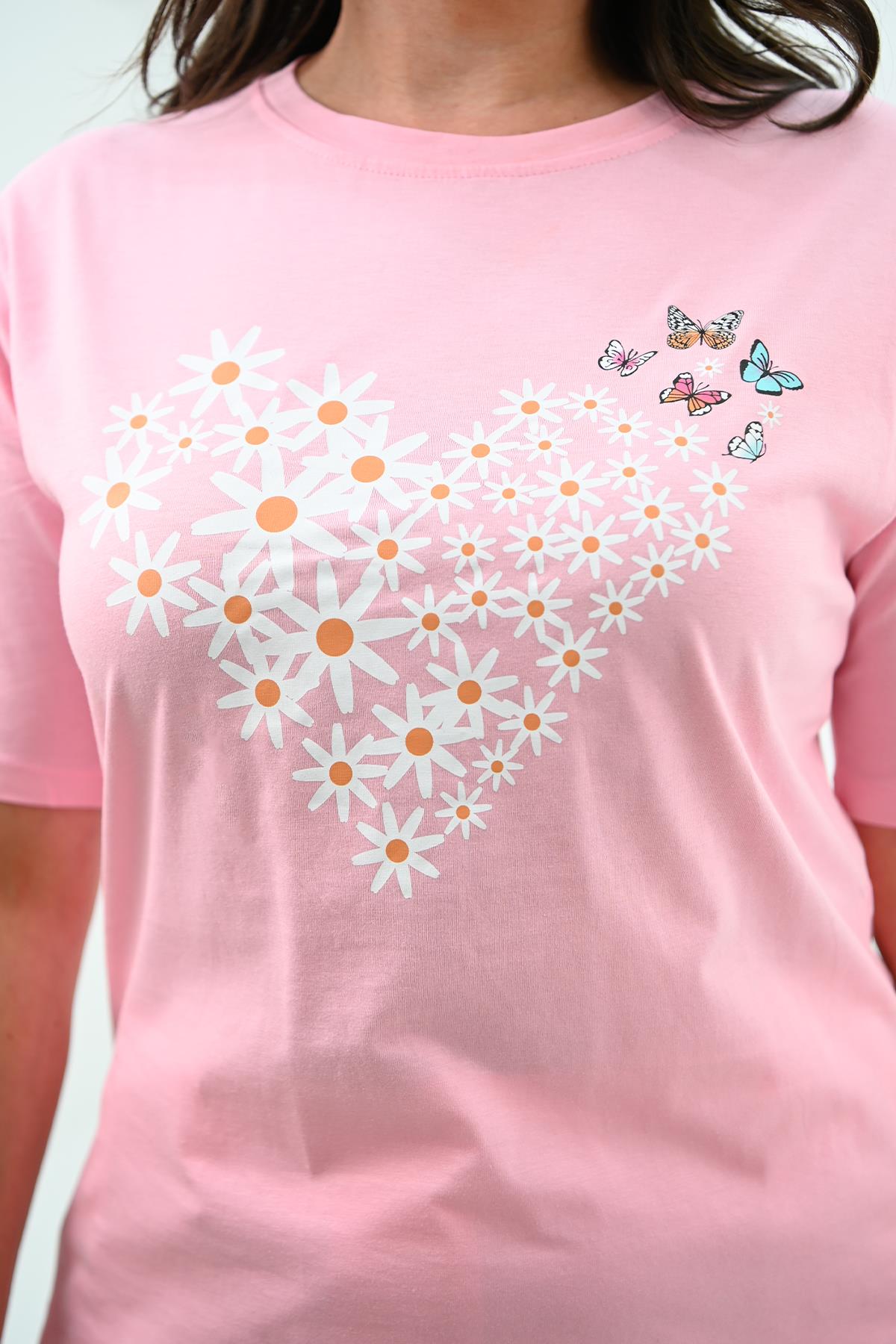 Kadın Büyük Beden Kalp şeklinde Papatya Baskılı T-Shirt 1575-23