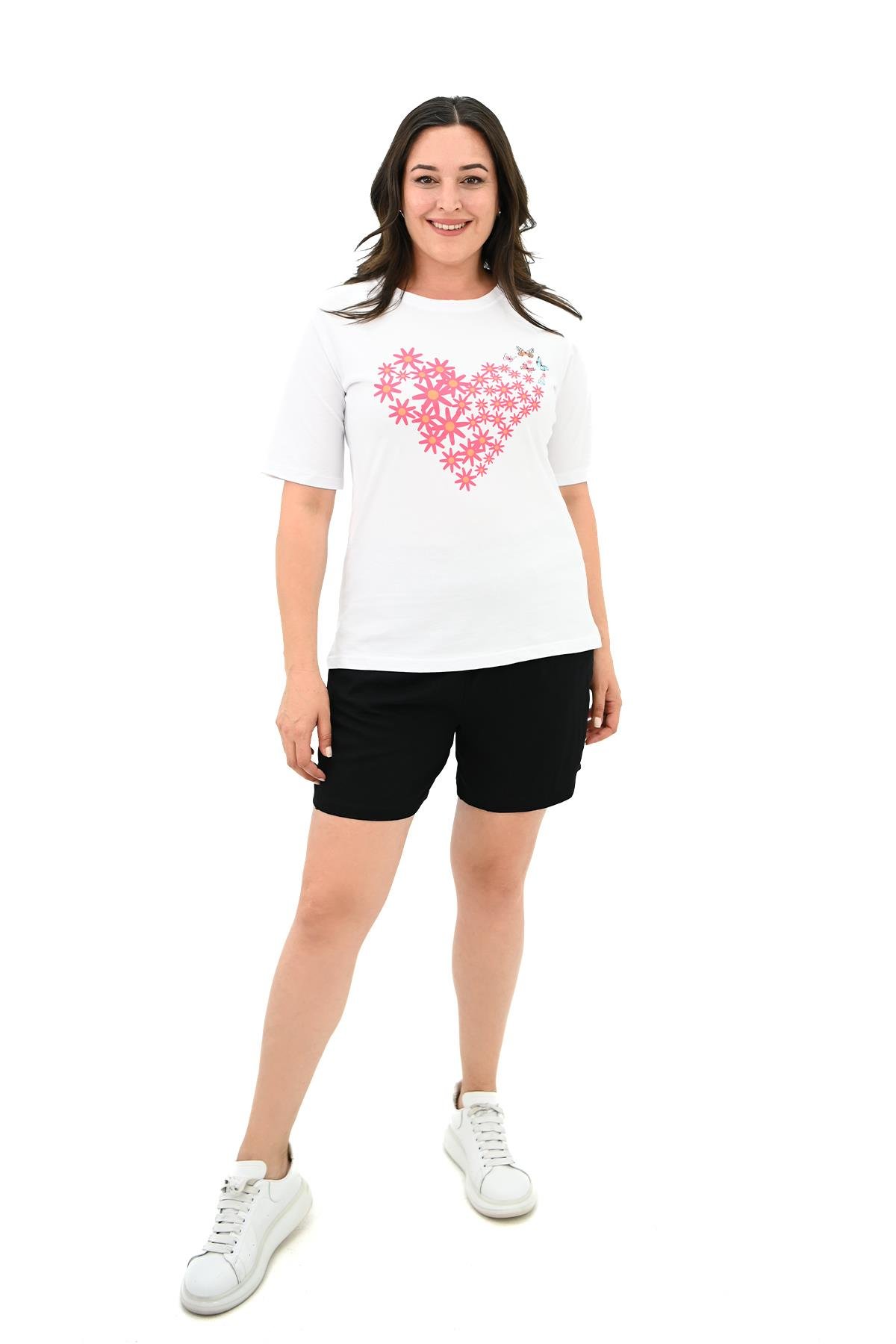Kadın Büyük Beden Kalp şeklinde Papatya Baskılı T-Shirt 1575-23