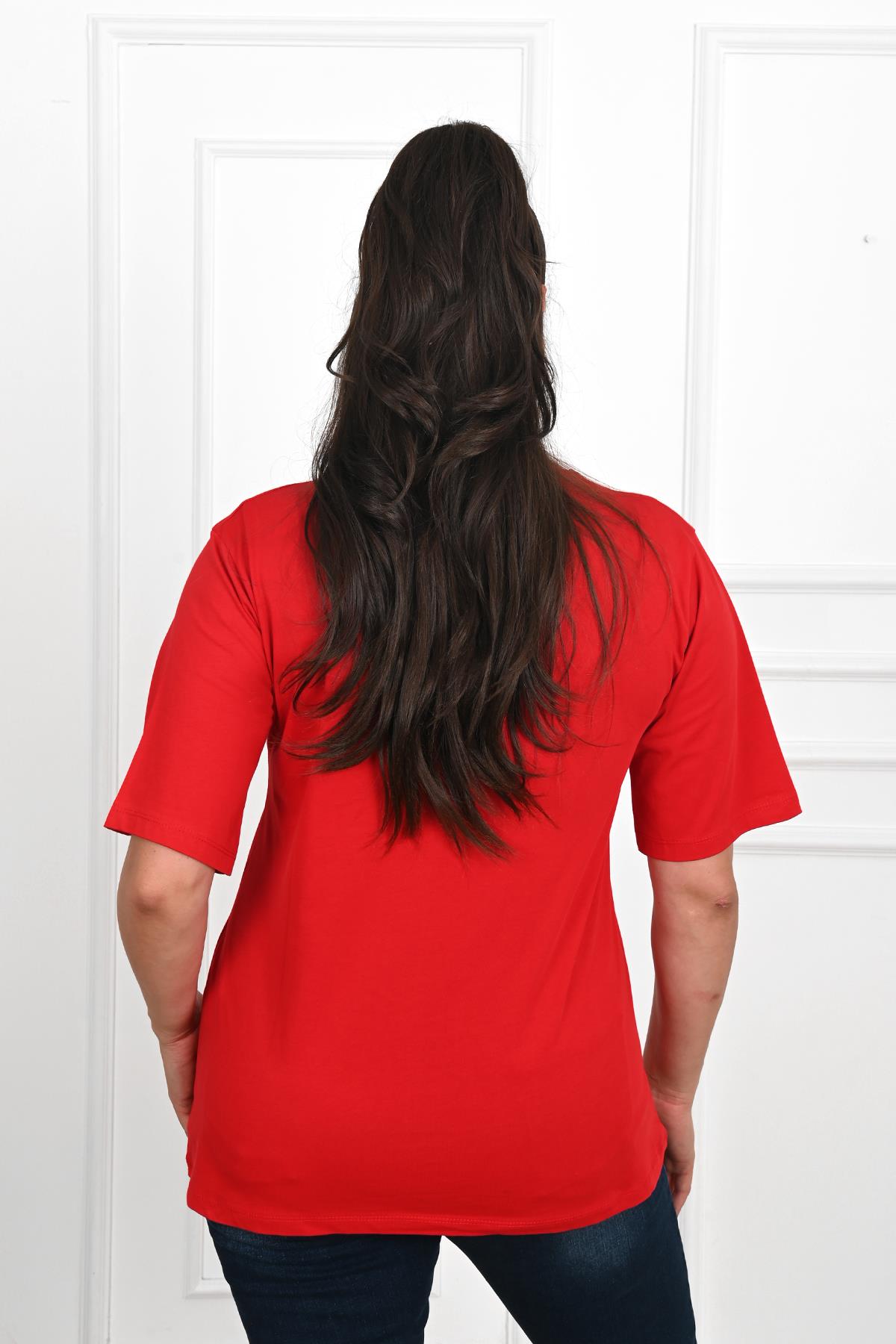 Kadın Büyük Beden Kalp şeklinde Papatya Baskılı T-Shirt 1575-23