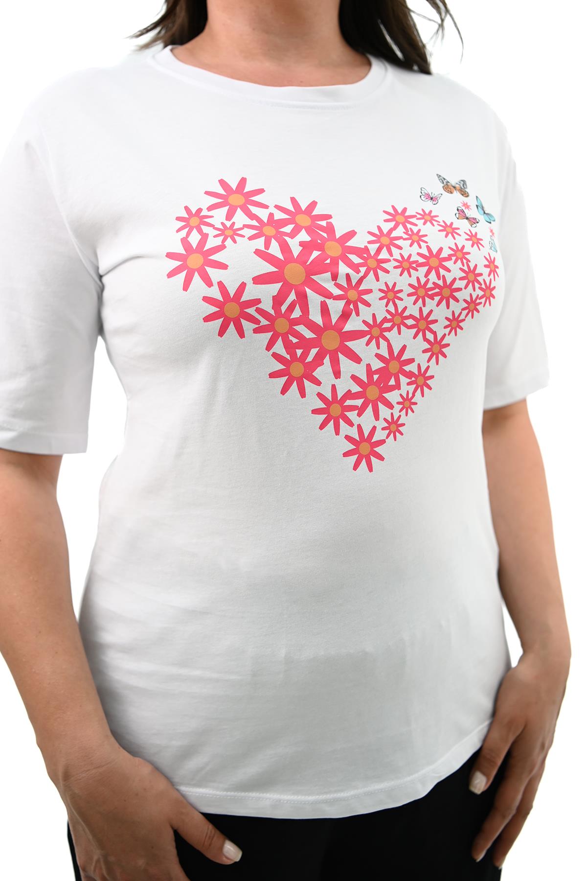 Kadın Büyük Beden Kalp şeklinde Papatya Baskılı T-Shirt 1575-23