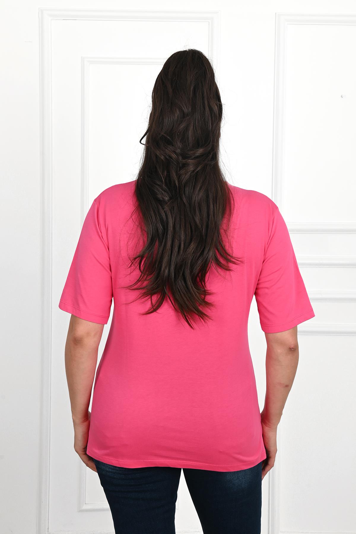 Kadın Büyük Beden Kalp şeklinde Papatya Baskılı T-Shirt 1575-23