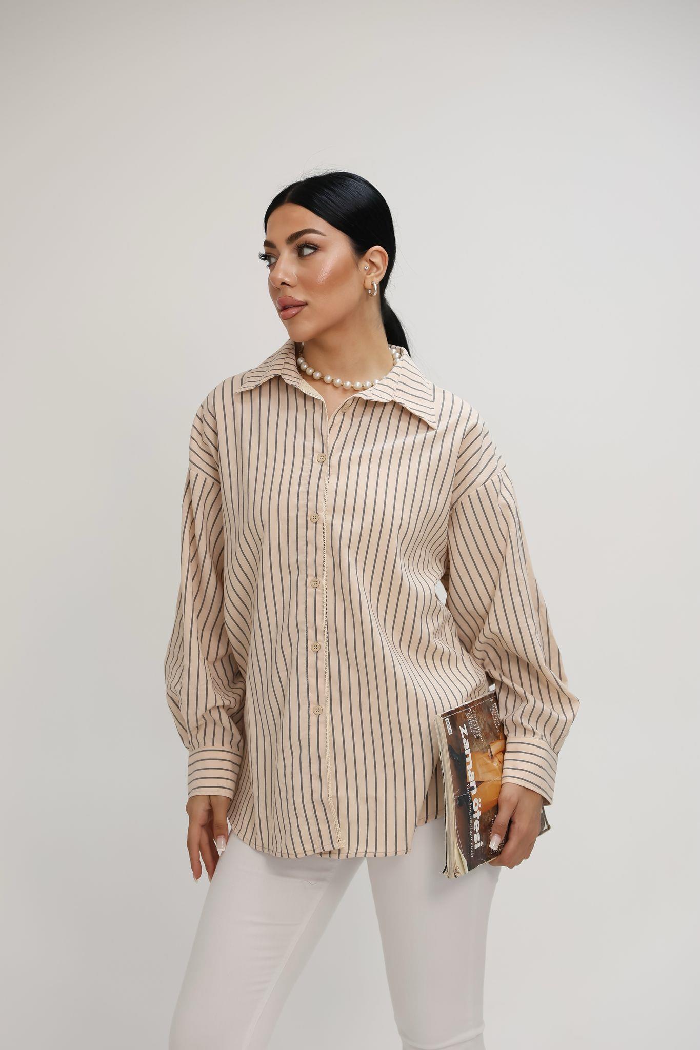 Kadın Dantel Şerit Detaylı Oversize Gömlek 1900-25