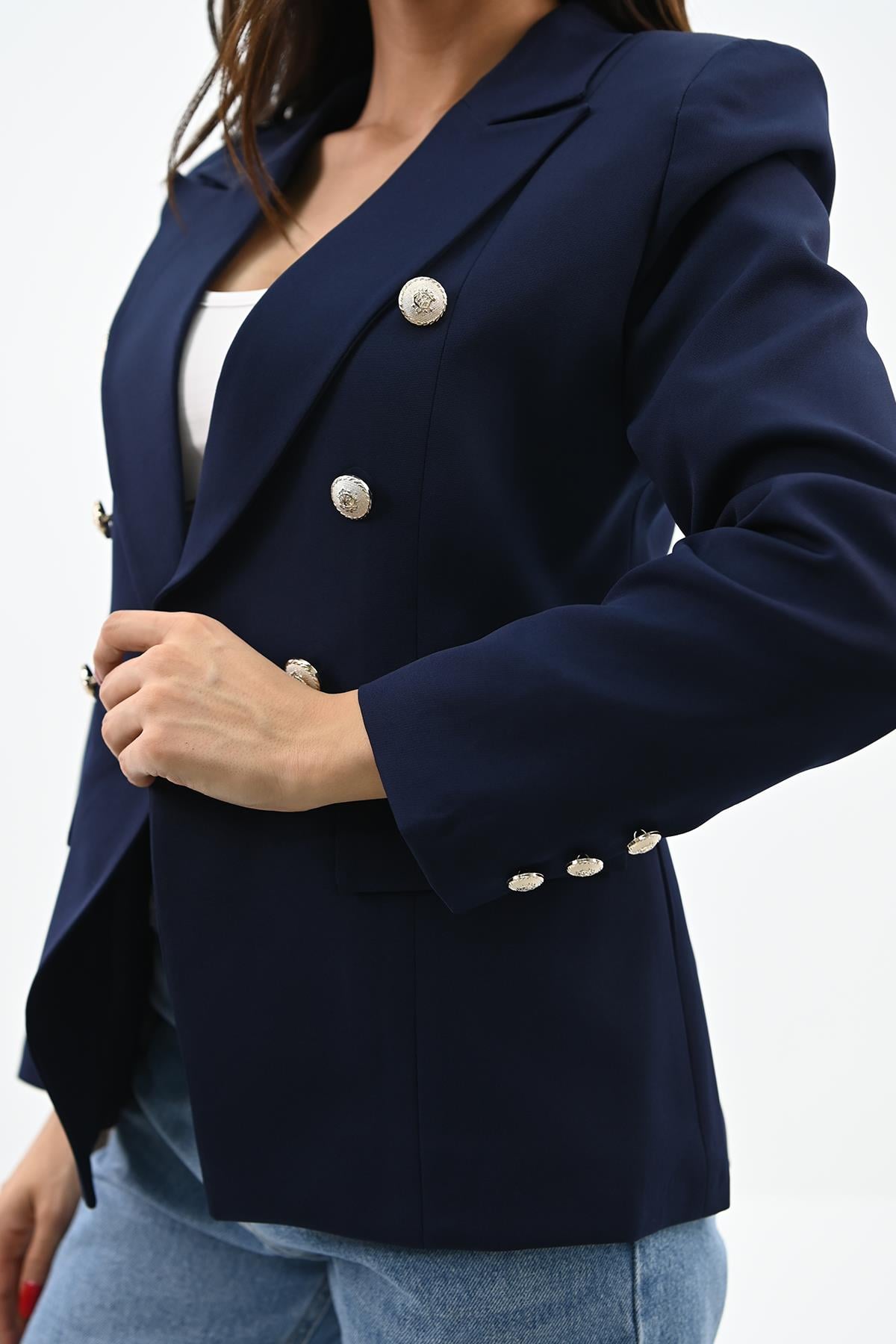 Kadın Gold Düğme Detaylı Blazer Ceket 0109-23