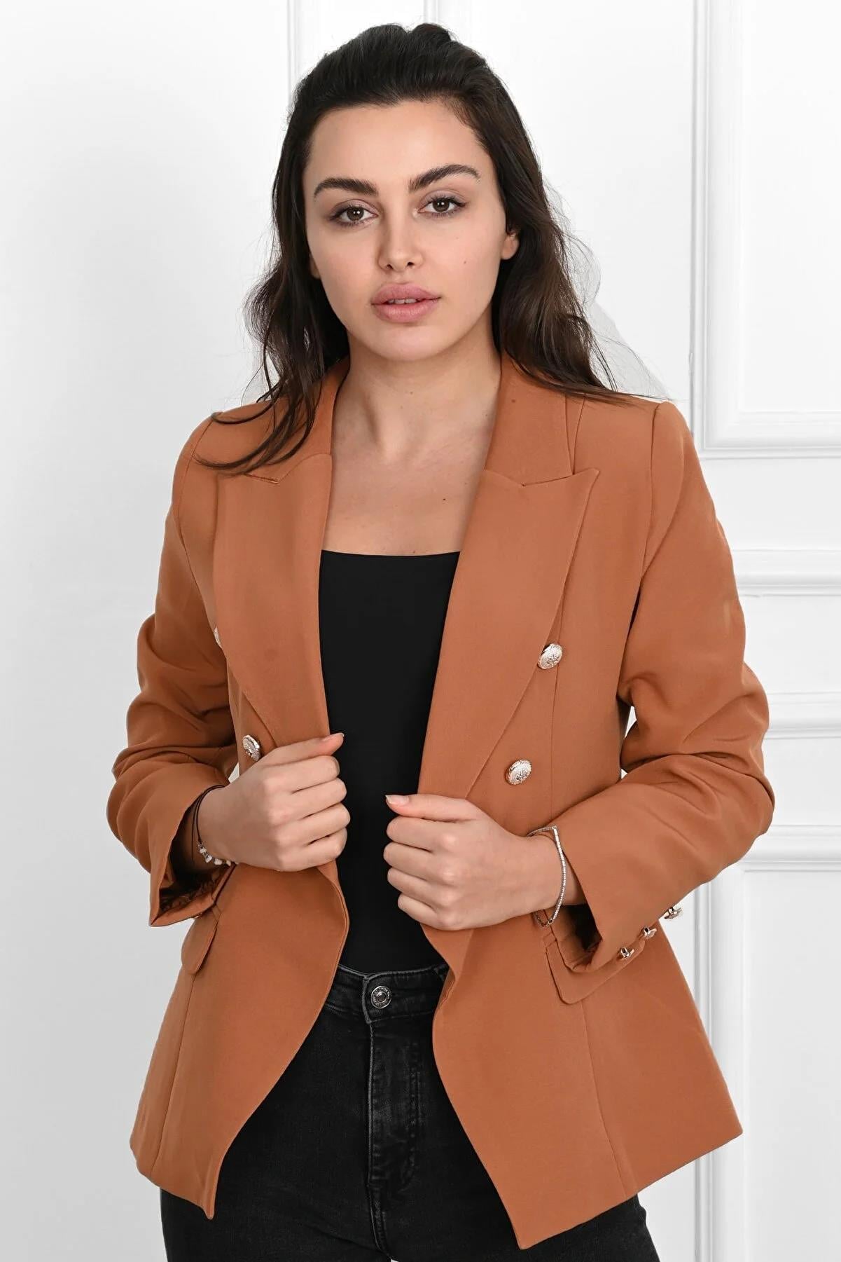 Kadın Gold Düğme Detaylı Blazer Ceket 0109-23