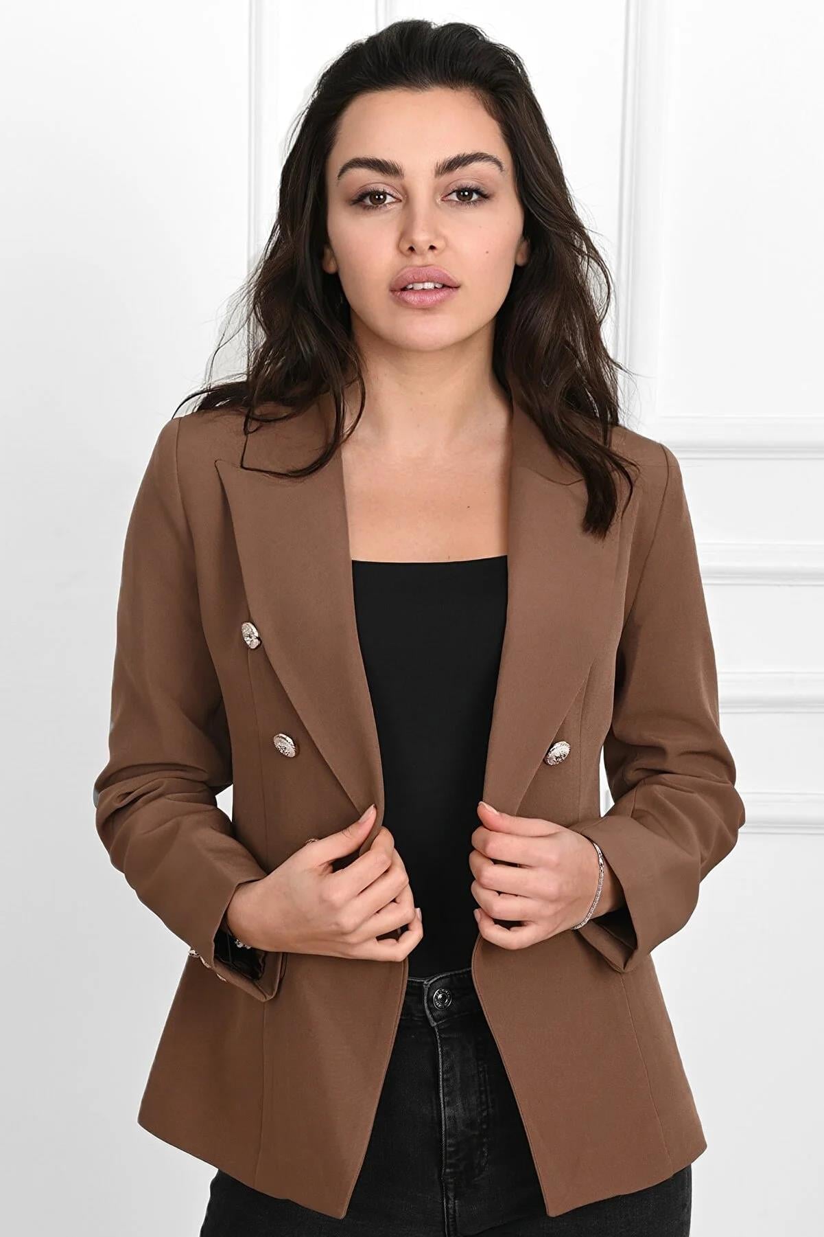 Kadın Gold Düğme Detaylı Blazer Ceket 0109-23
