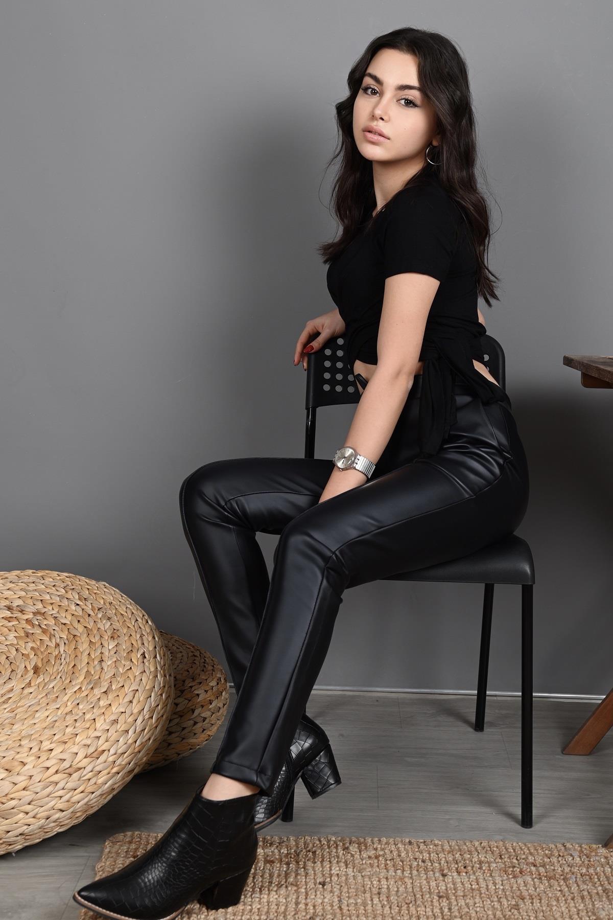 Kadın Kuşaklı Skinny Deri Pantolon 1010-22