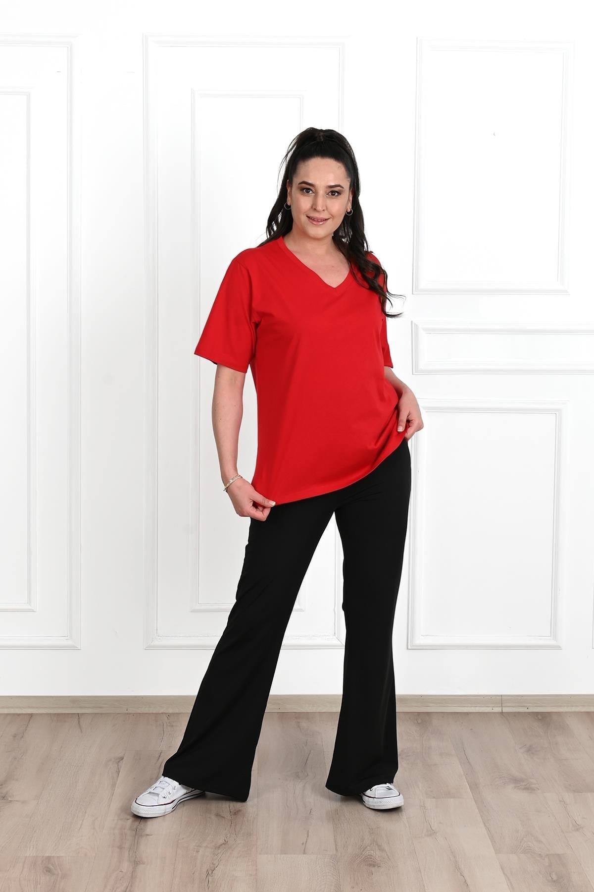 Kadın V Yaka Basic Büyük Beden T-Shirt 1297-22