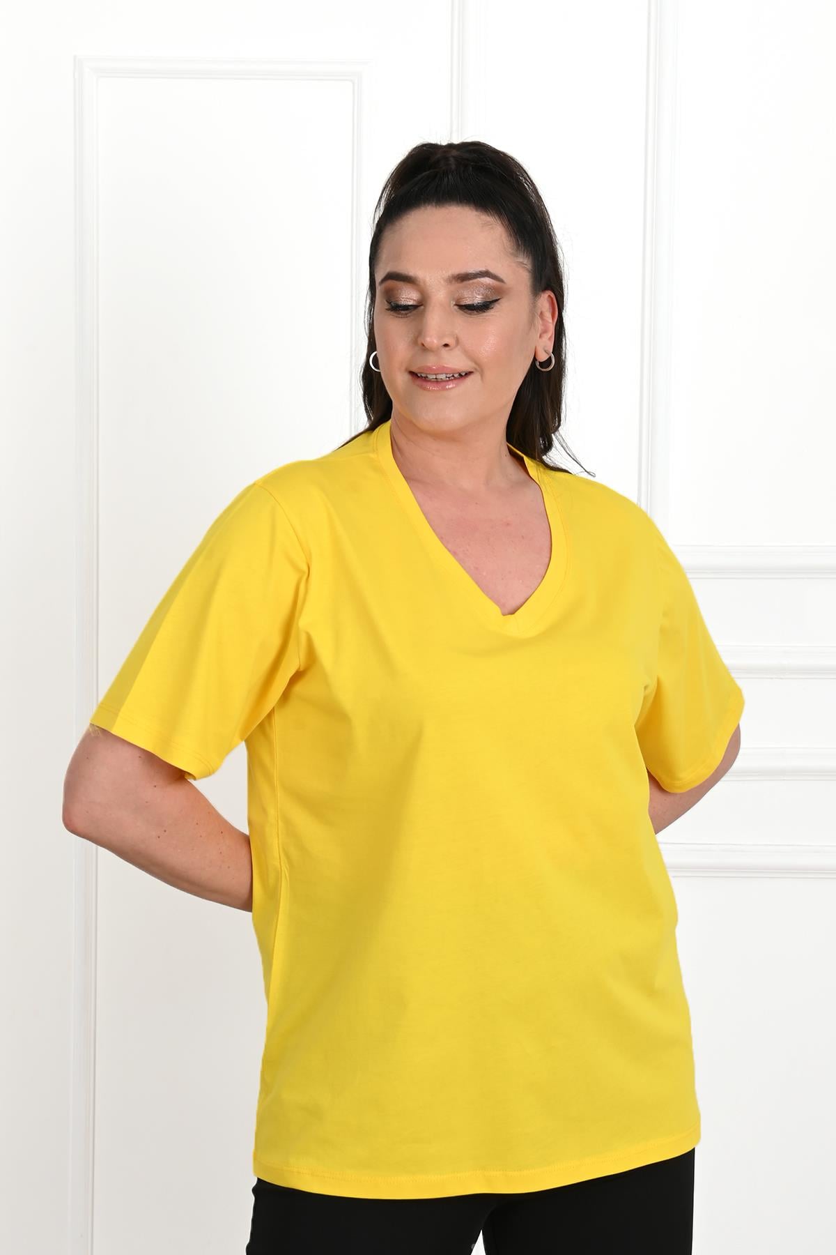 Kadın V Yaka Basic Büyük Beden T-Shirt 1297-22