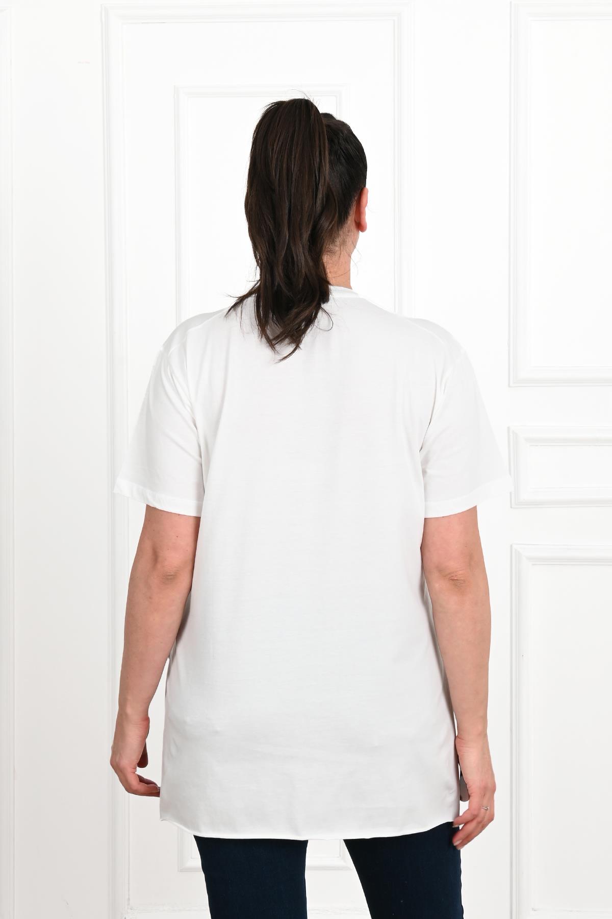 Kadın V Yaka Yırtmaçlı Büyük Beden T-shirt 1199-22