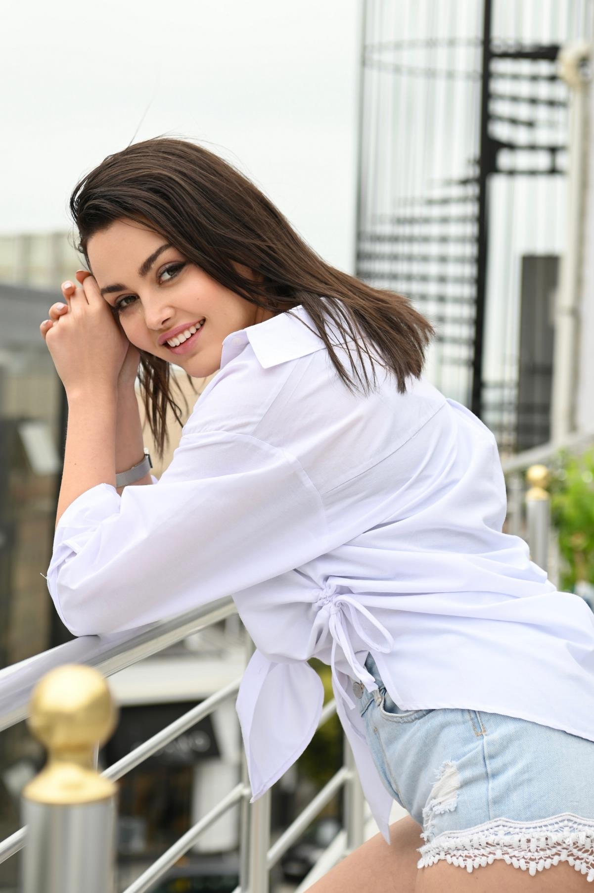 Kadın Yan Büzgülü Gömlek 1212-22