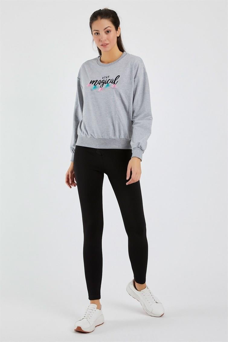 Magical Nakışlı Püsküllü Uzun Kollu Sweat 9099-1