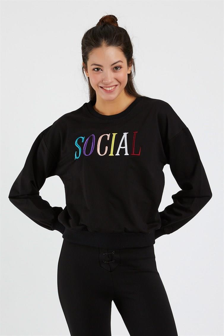 Renkli Social Nakışlı Uzun Kollu Sweat 9099-2