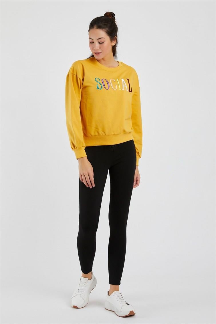 Renkli Social Nakışlı Uzun Kollu Sweat 9099-2