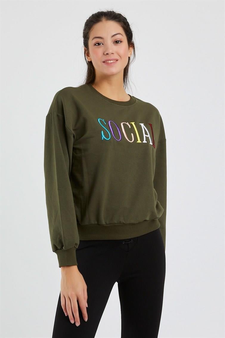 Renkli Social Nakışlı Uzun Kollu Sweat 9099-2