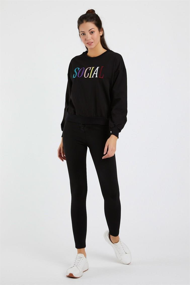 Renkli Social Nakışlı Uzun Kollu Sweat 9099-2