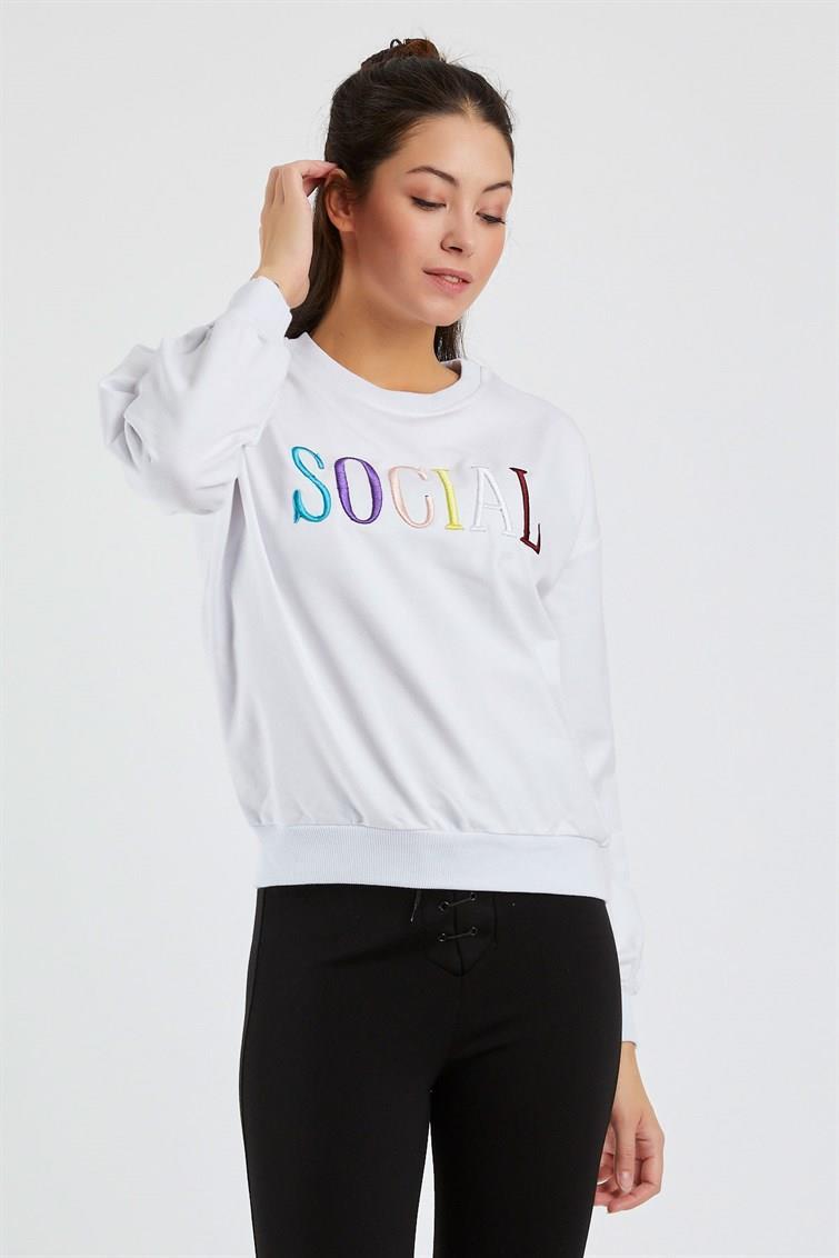 Renkli Social Nakışlı Uzun Kollu Sweat 9099-2