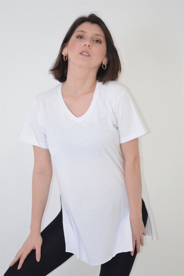 Yanları Yırtmaçlı Uzun T-Shirt