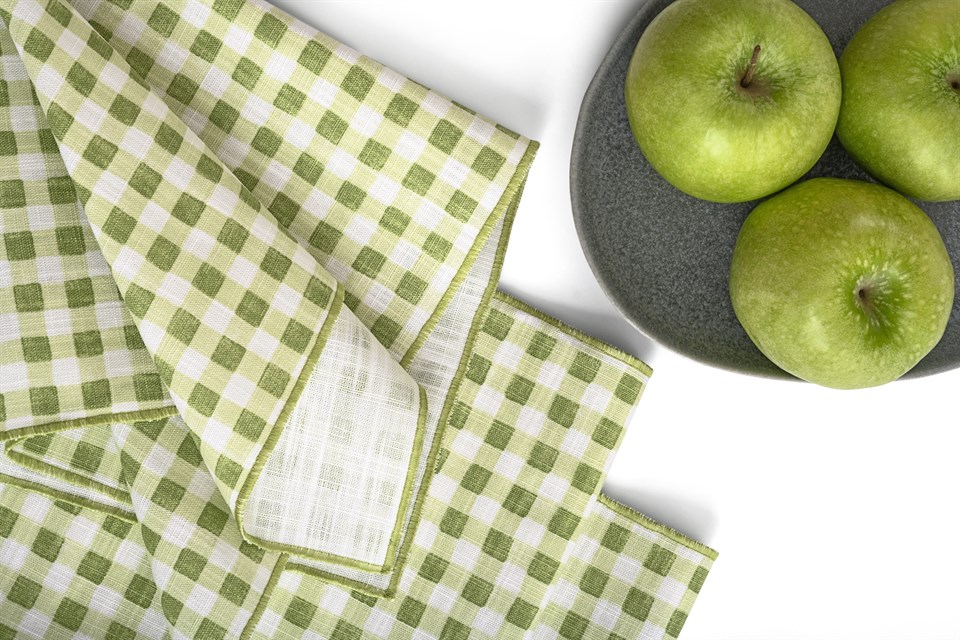 Yeşil Küçük Ekose Baskılı 4 lü Kumaş Peçete Set Overlock Dikişli
