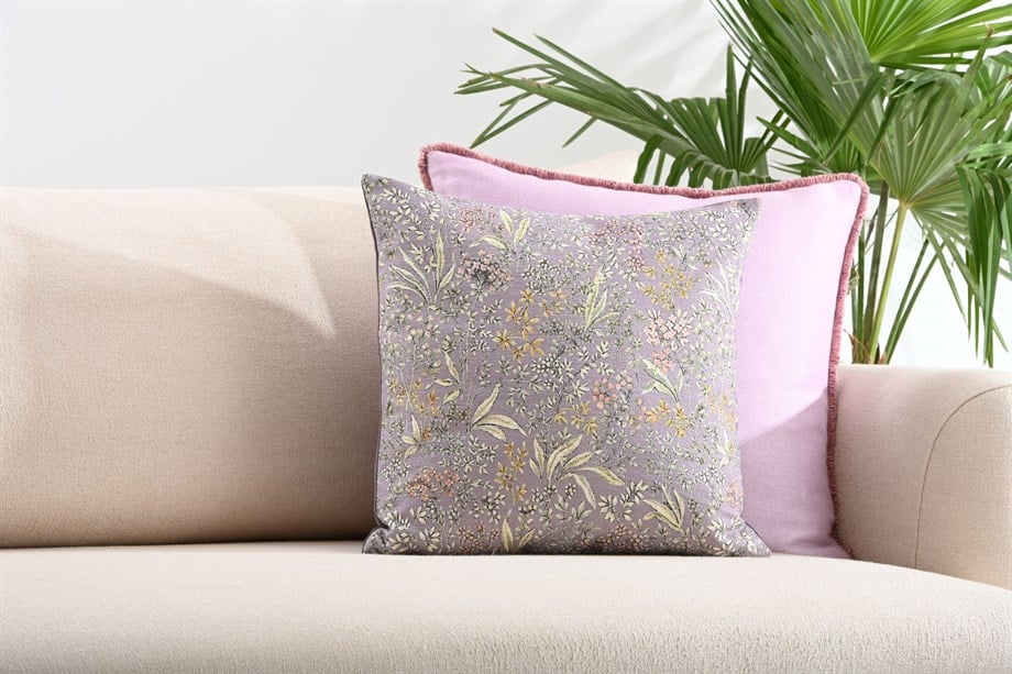 Vanelli Home Küçük Lila Çiçek Motif Baskılı Kare Kırlent Kılıfı