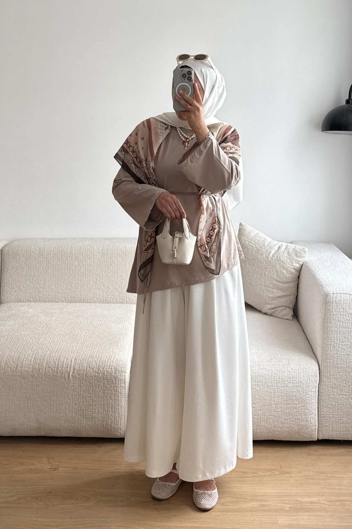 1003 BEJ ASİMETRİK KESİM TSHİRT