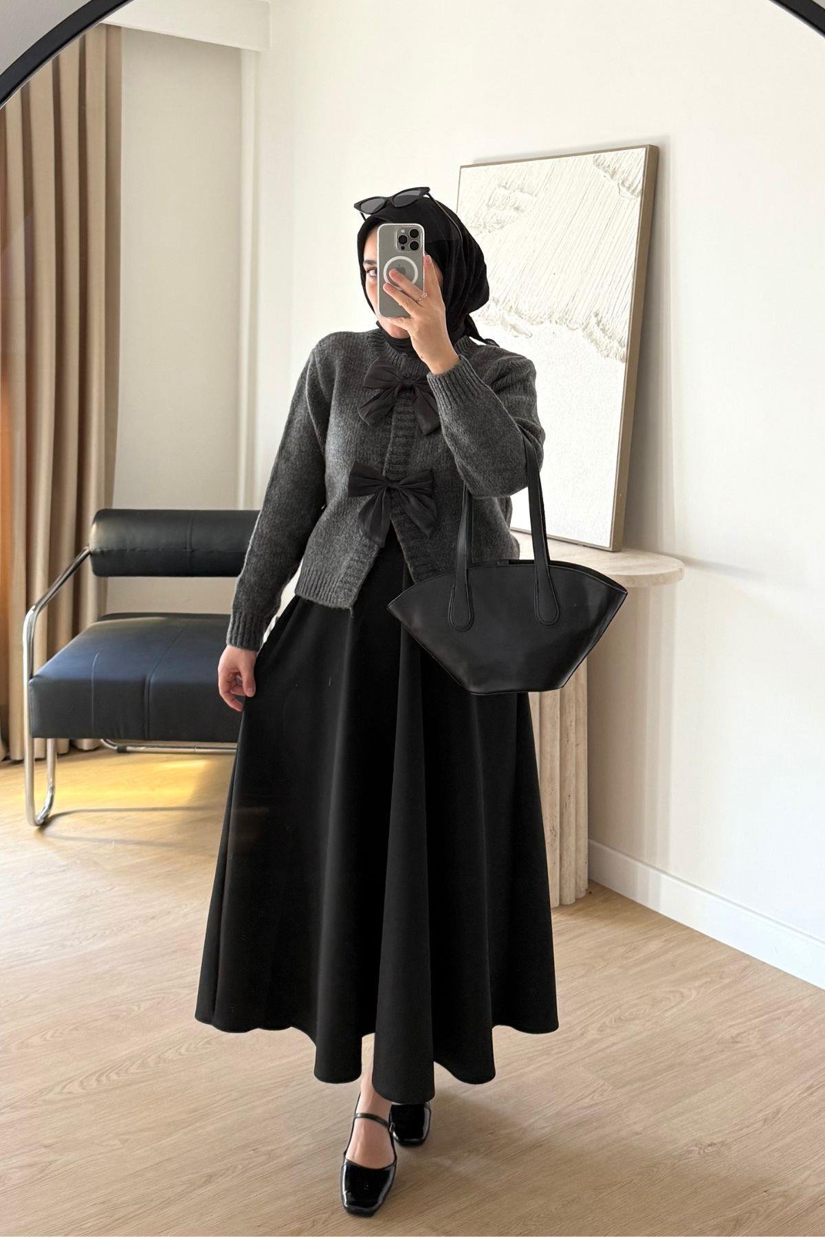 ANTRASİT FİYONK DETAYLI TRİKO HIRKA