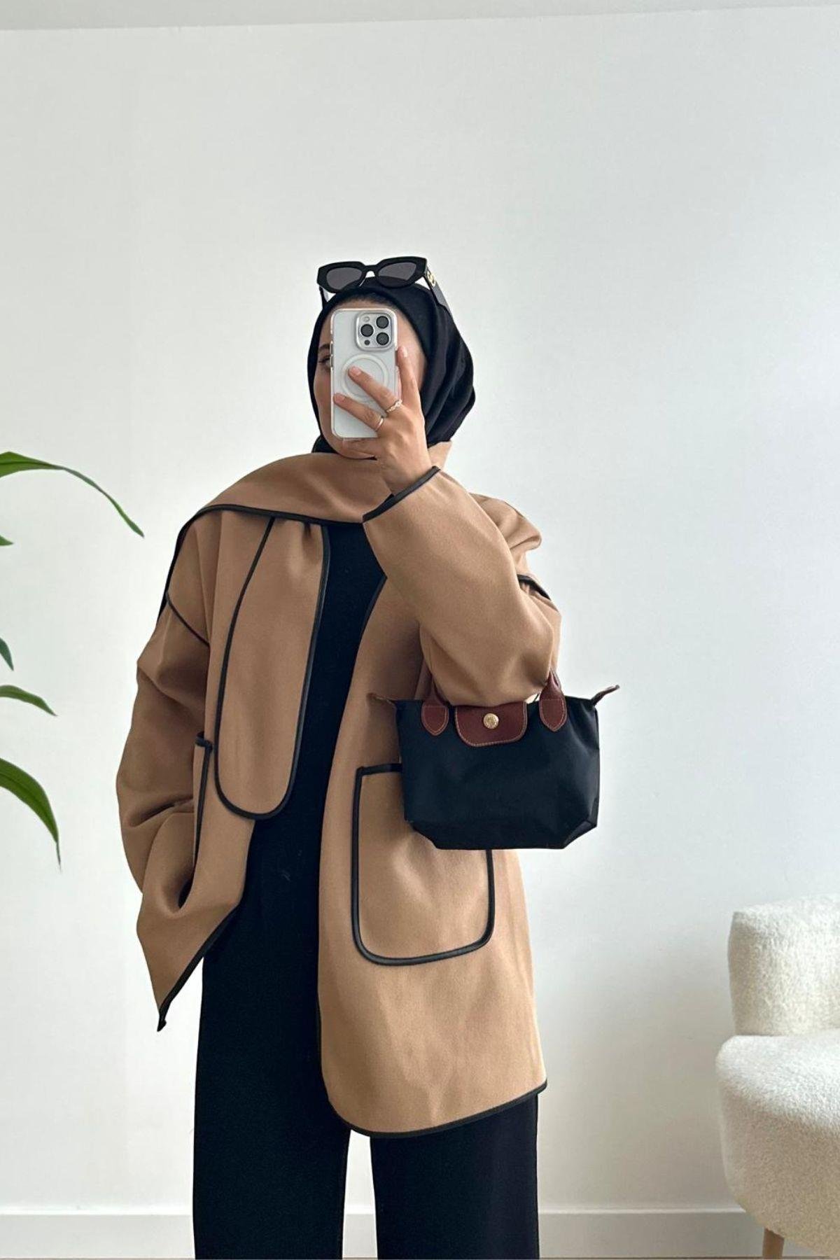 BEJ BİYELİ ATKI DETAYLI CEKET