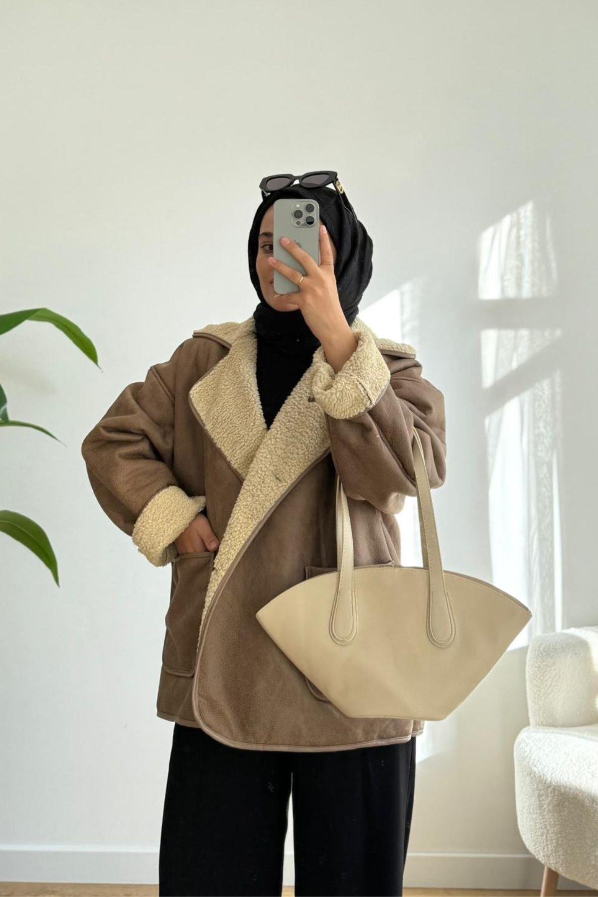 BEJ İÇİ KÜRKLÜ OVERSİZE MONT