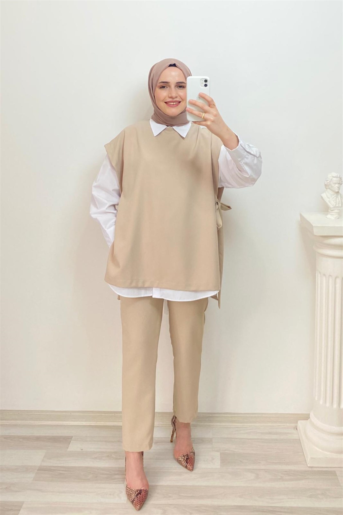 BEJ SÜVETERLİ KREP TAKIM