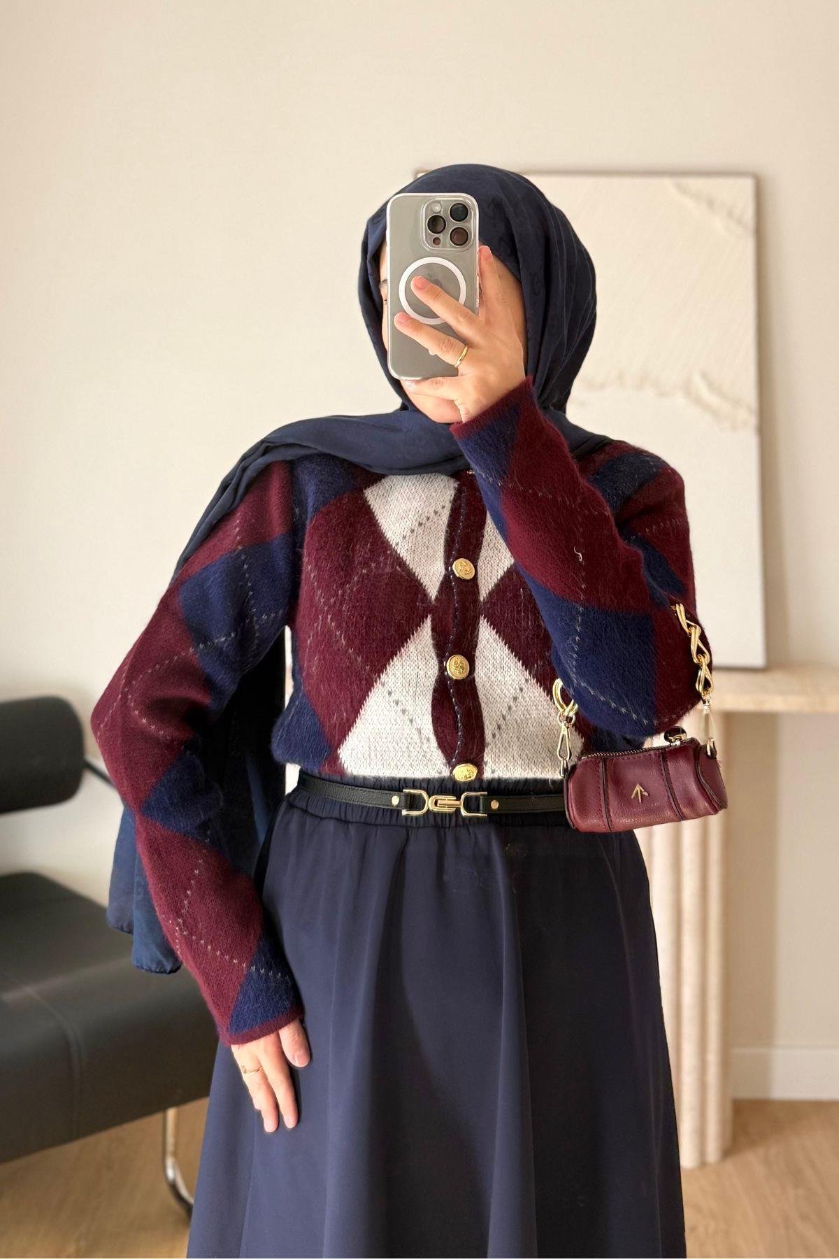 BORDO BAKLAVA DESENLİ HIRKA