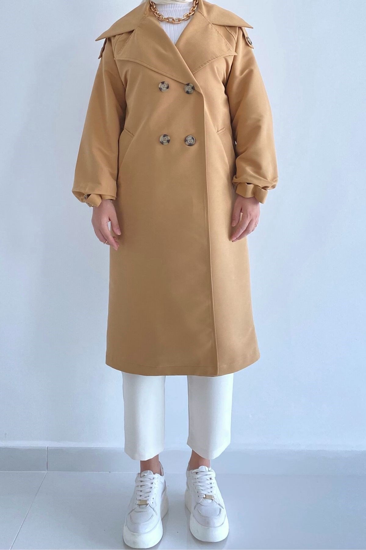 CAMEL RÜZGARLIK DETAYLI TRENÇKOT