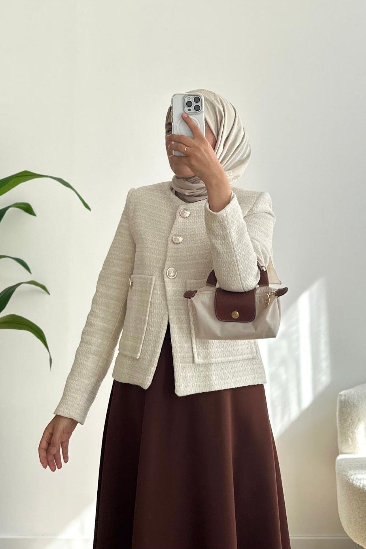 EKRU DÜĞMELİ TUVİT CEKET