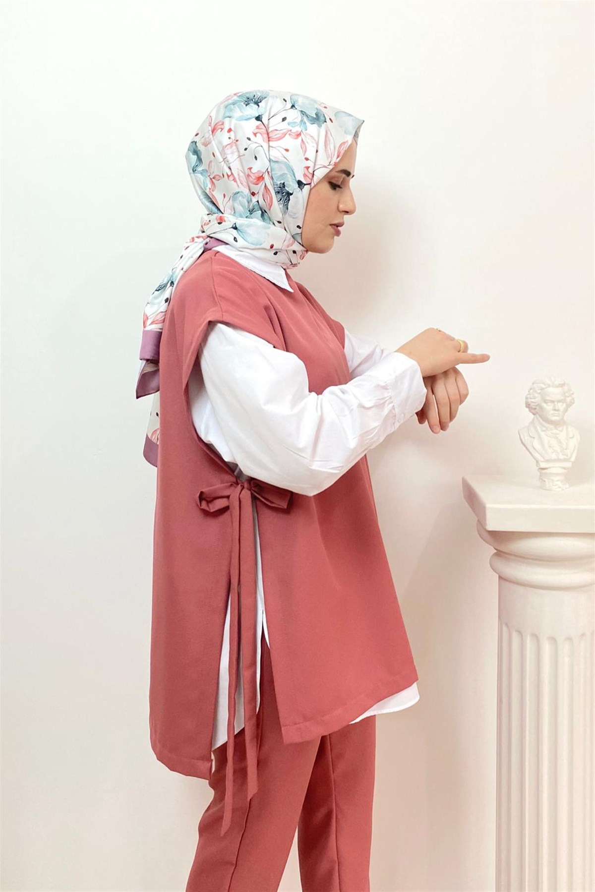 GÜL KURUSU SÜVETERLİ KREP TAKIM