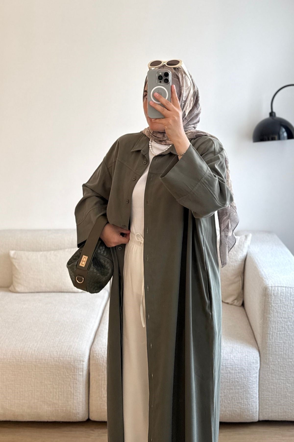 HAKİ BOYDAN DÜĞME DETAYLIELBİSE