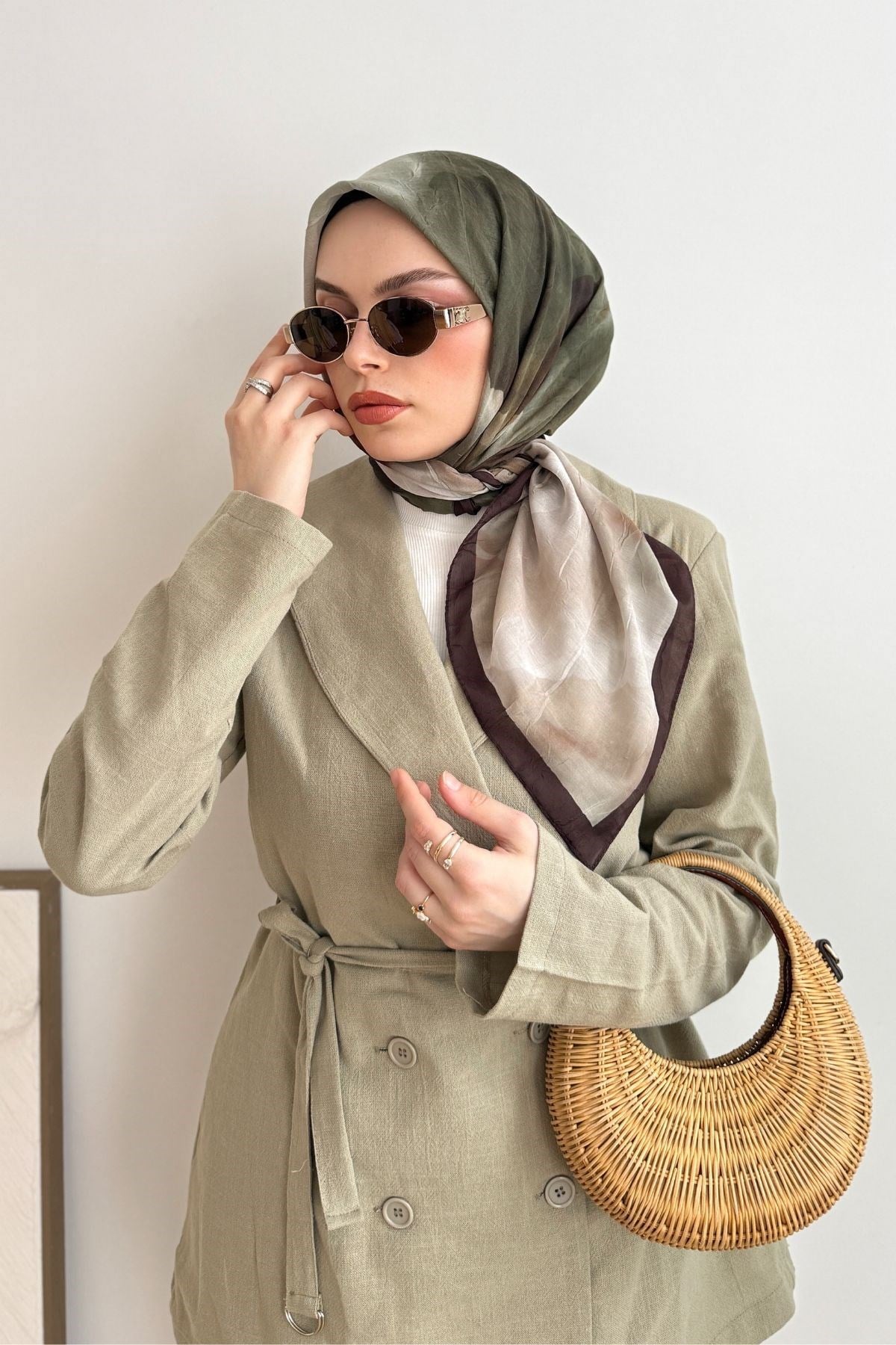 KAHVE ŞERİTLİ HAKİ PAMUKLU EŞARP