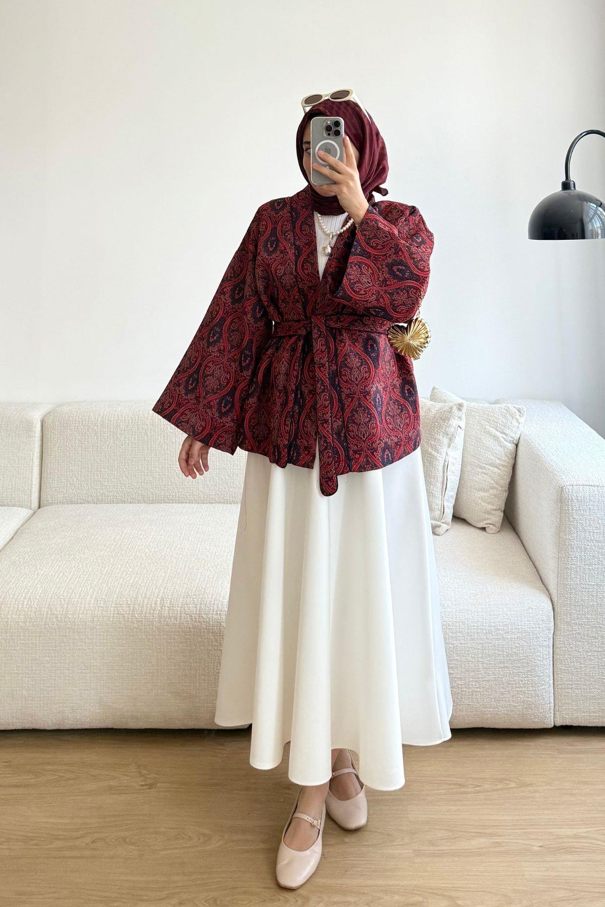 KIRMIZI ETNİK DESENLİ KİMONO CEKET