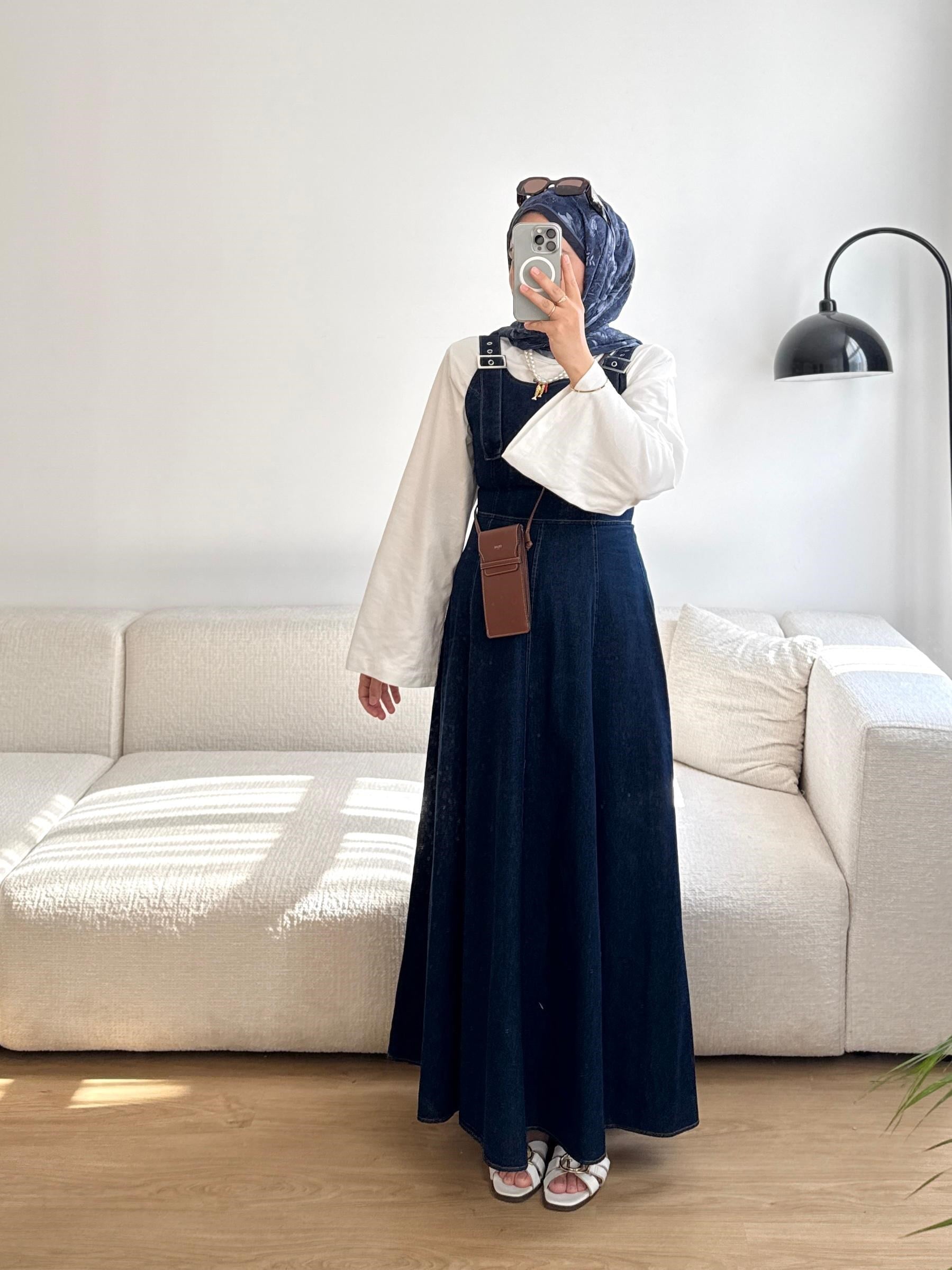 KOYU MAVİ DENİM KUŞ GÖZÜ ASKILI JİLE