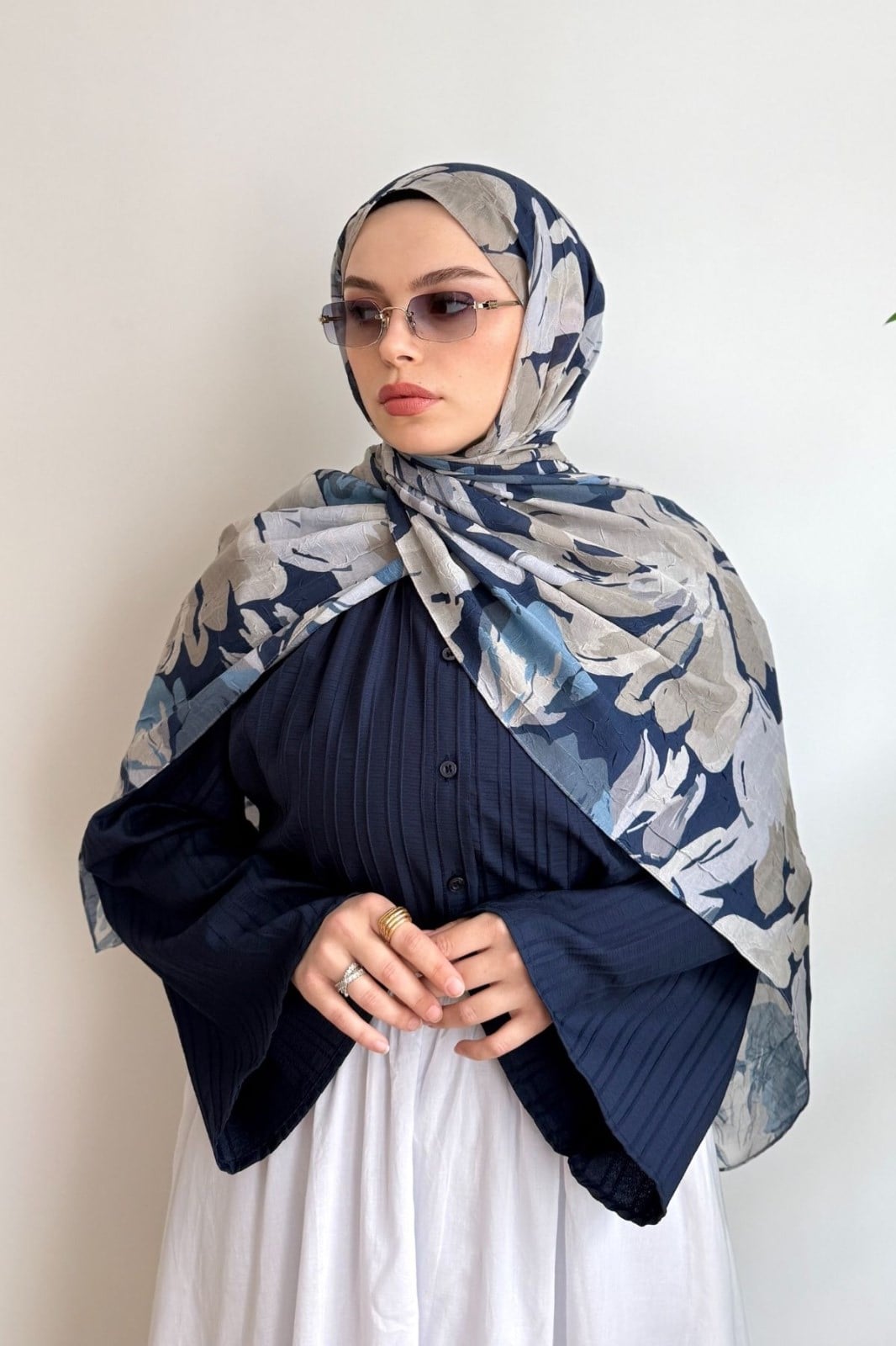 LACİVERT LORA ÇİÇEKLİ ŞAL