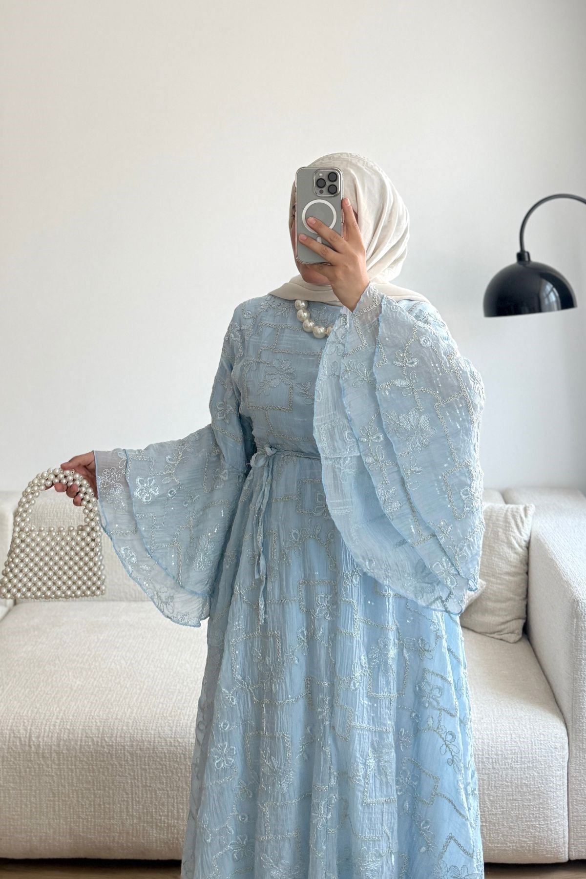 MAVİ DANTEL İŞLEMELİ ELBİSE