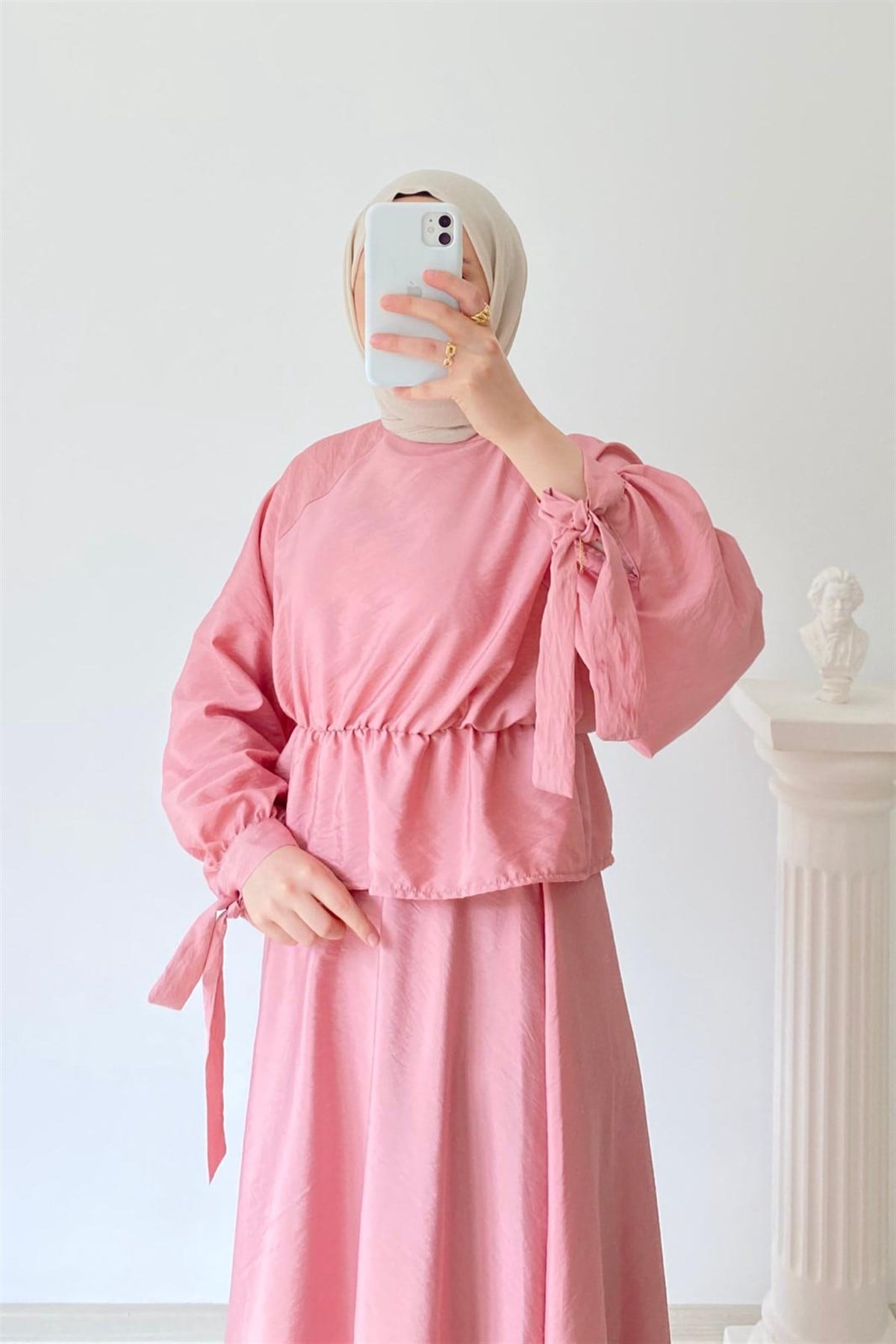 ŞEKER PEMBE ETEKLİ TAKIM